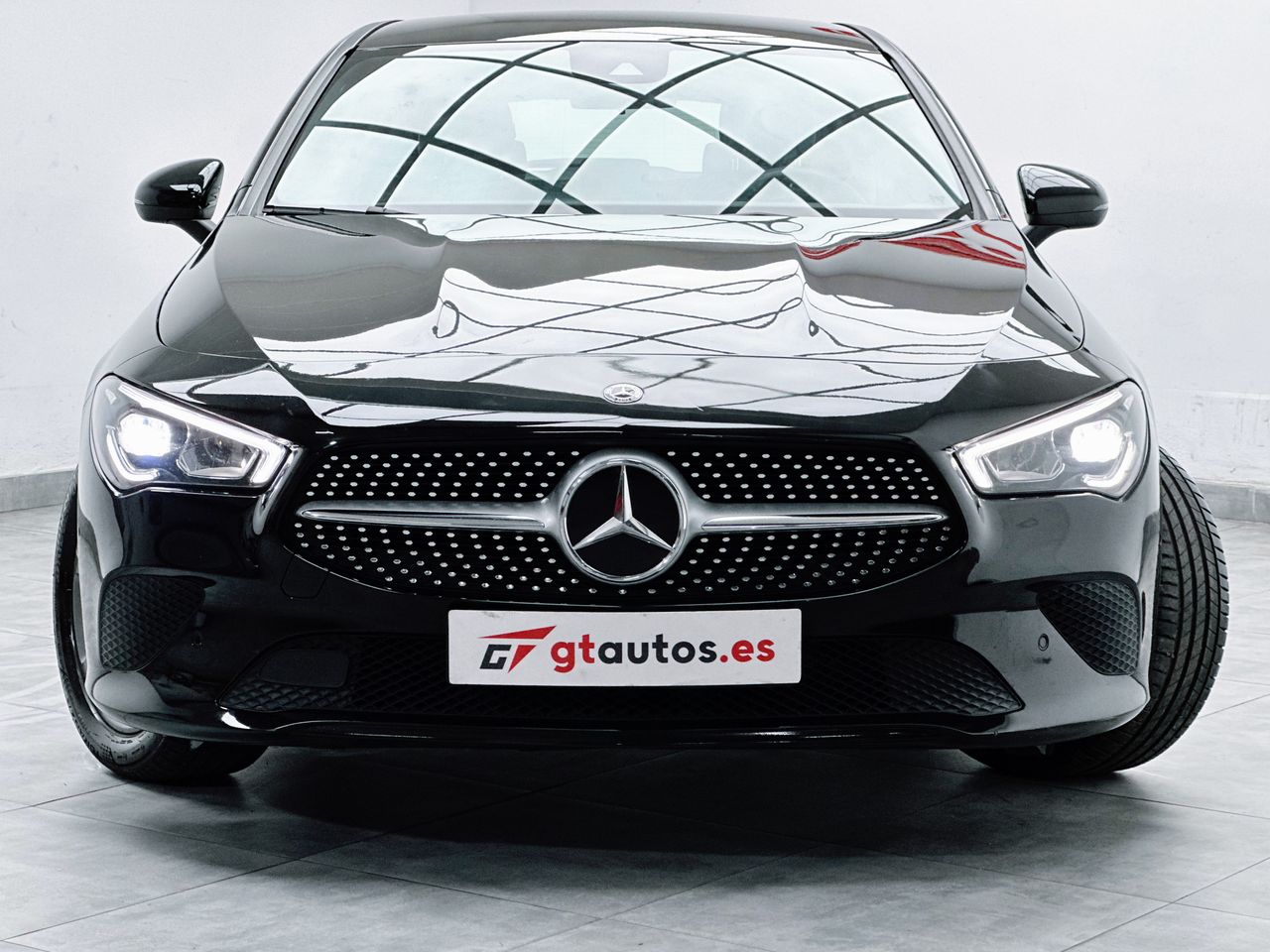 Foto Mercedes-Benz Clase CLA 21