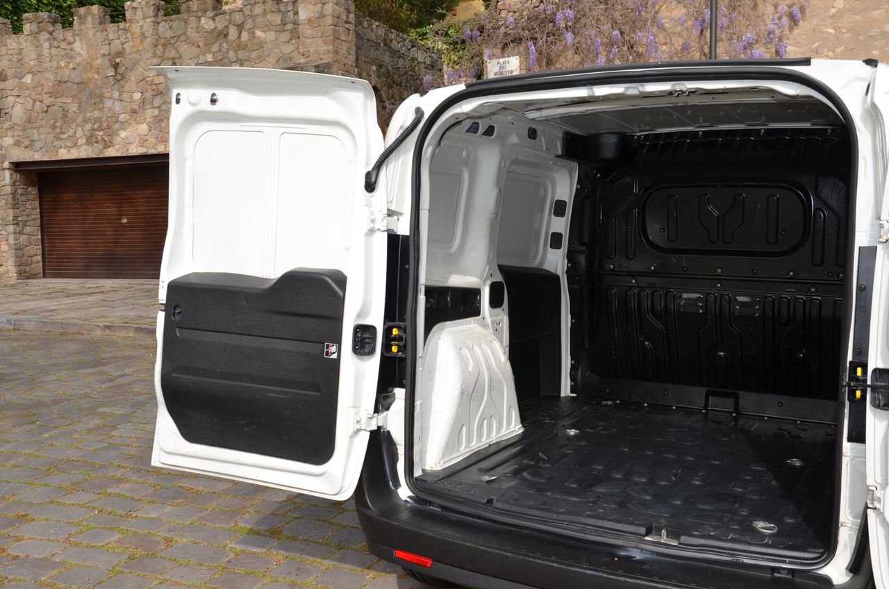 Foto Opel Combo 8