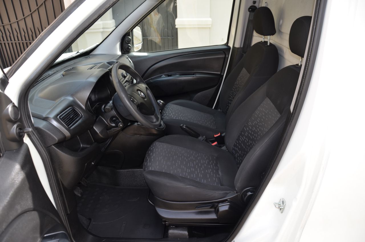 Foto Opel Combo 19