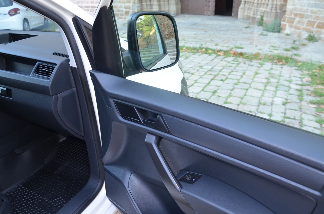 Foto Volkswagen Caddy 25