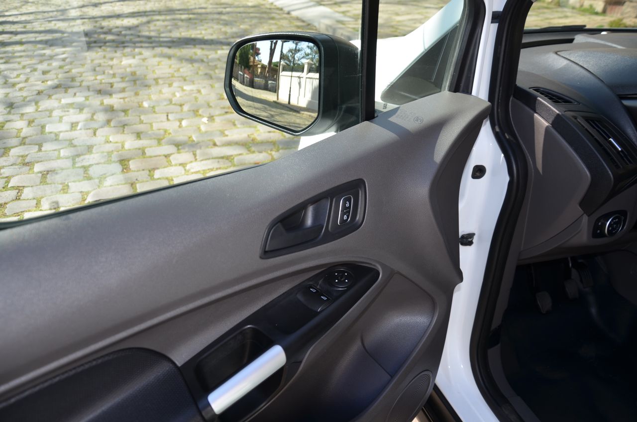 Foto Ford Transit Connect 18