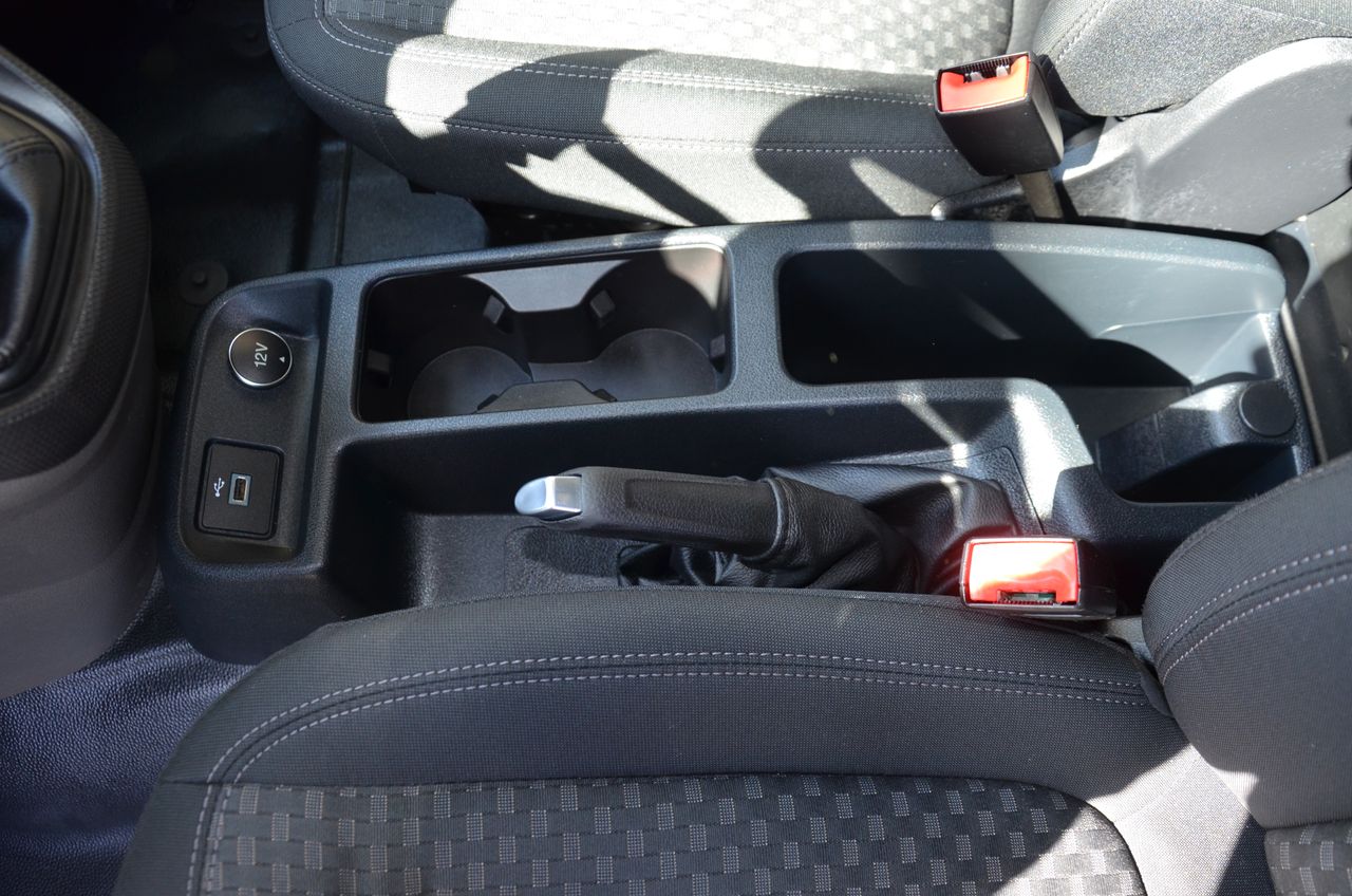 Foto Ford Transit Connect 27