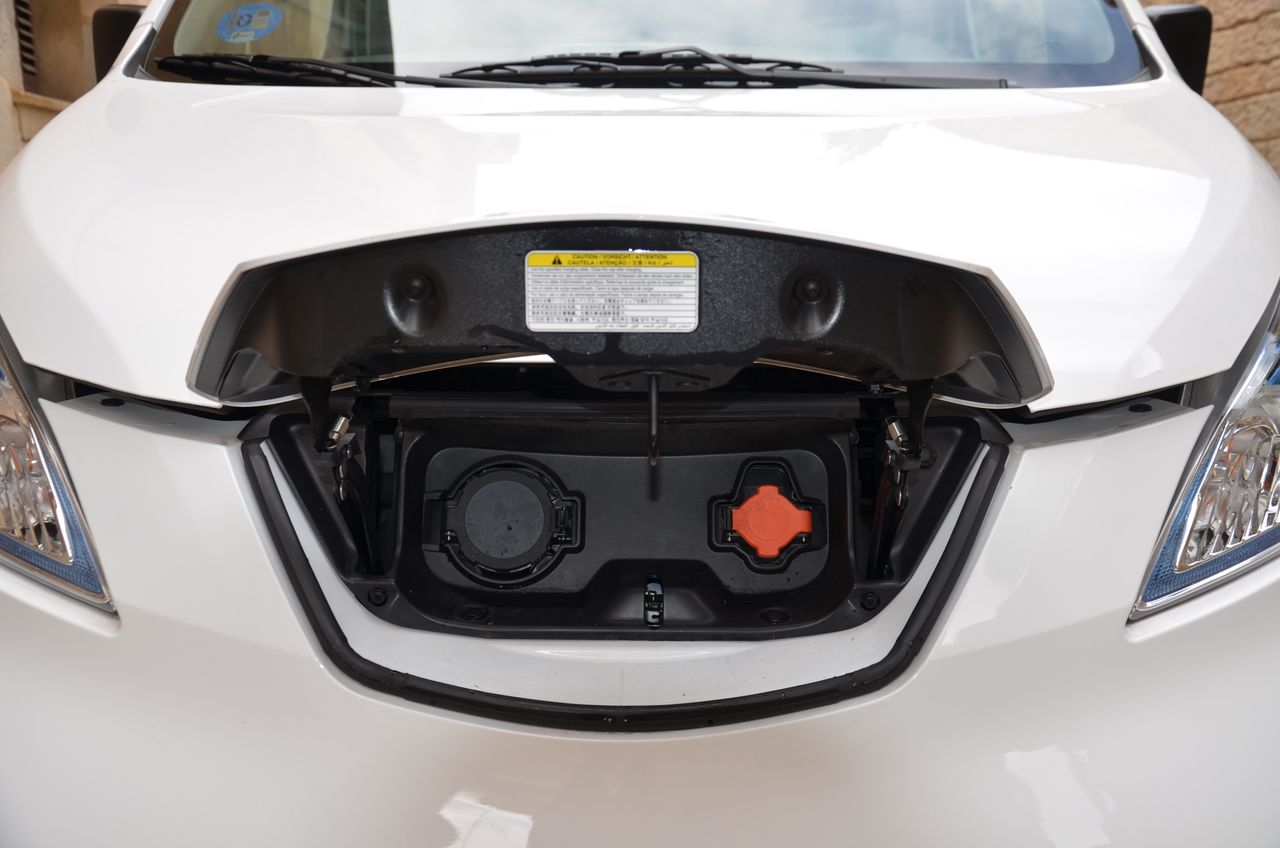 Foto Nissan e-NV200 29