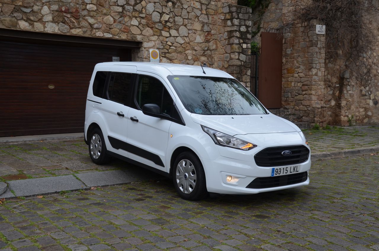 Foto Ford Transit Connect 1