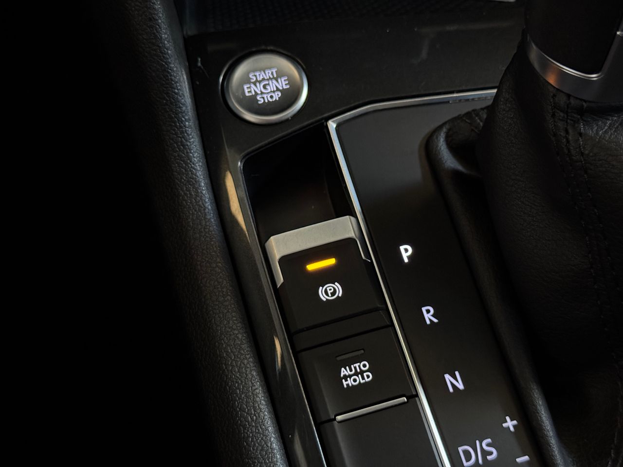 Foto Volkswagen Tiguan 30