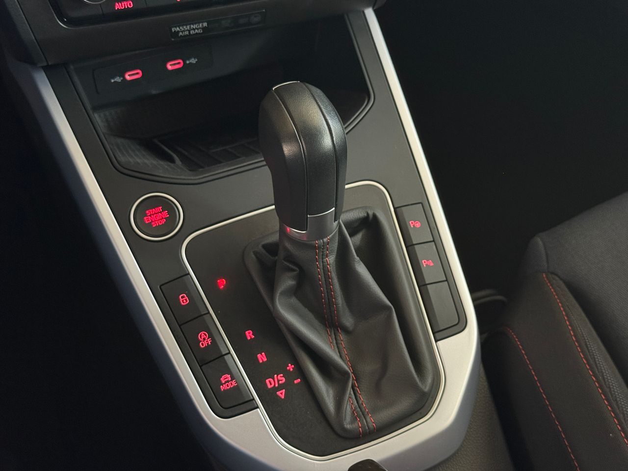 Foto Seat Arona 36