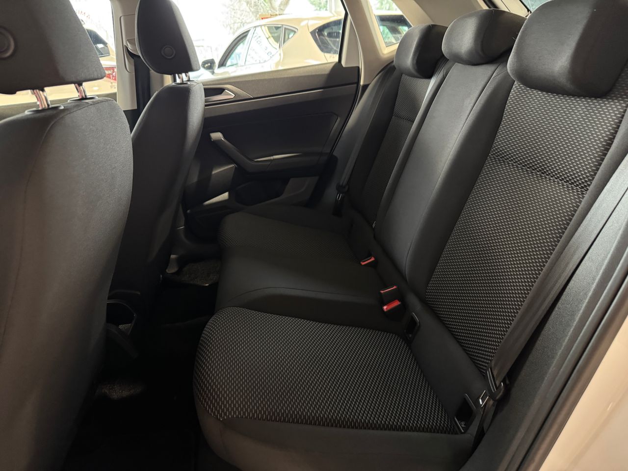 Foto Volkswagen Polo 22