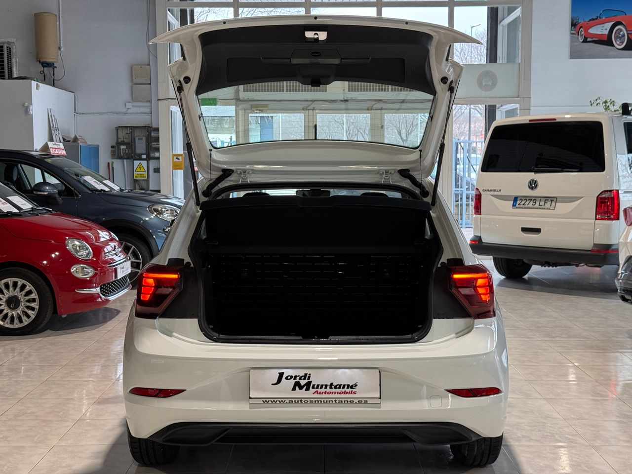 Foto Volkswagen Polo 24