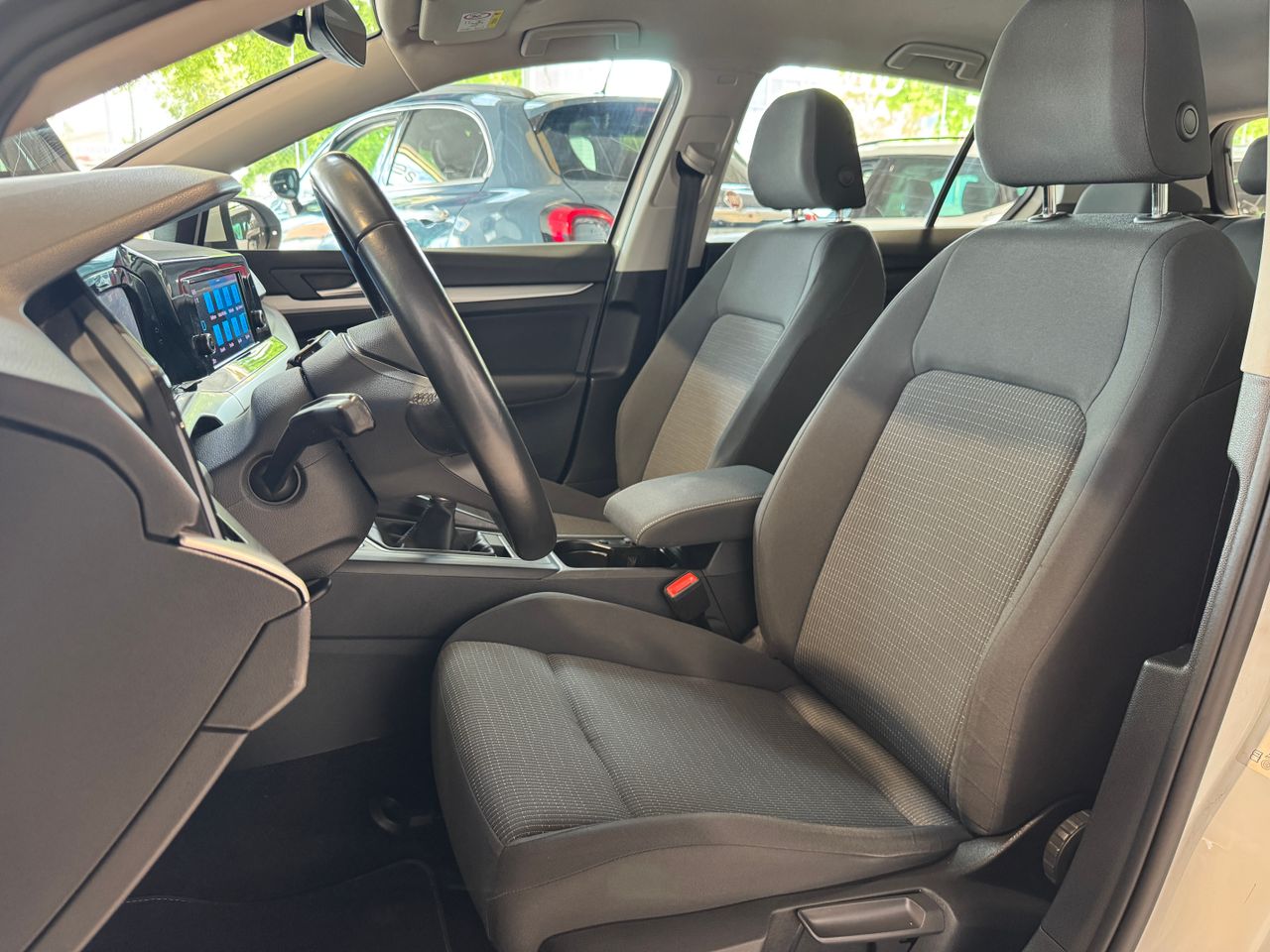 Foto Volkswagen Golf 9