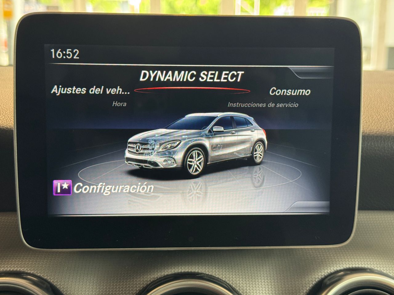 Foto Mercedes-Benz Clase GLA 28