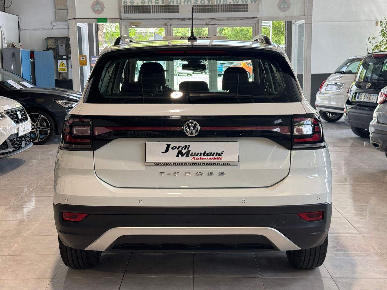 Foto Volkswagen T-Cross 4