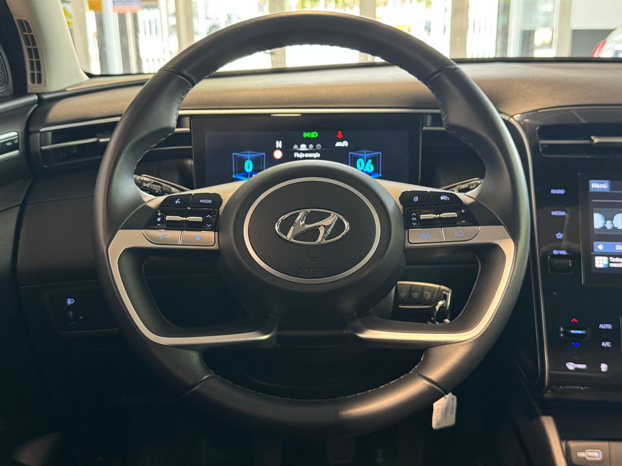 Foto Hyundai Tucson 12
