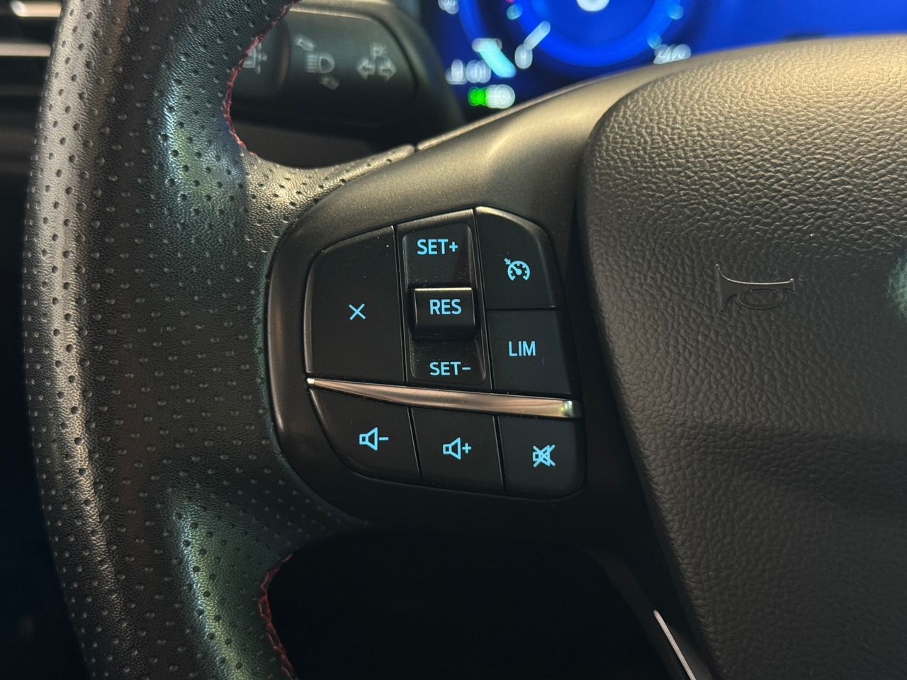 Foto Ford Kuga 12