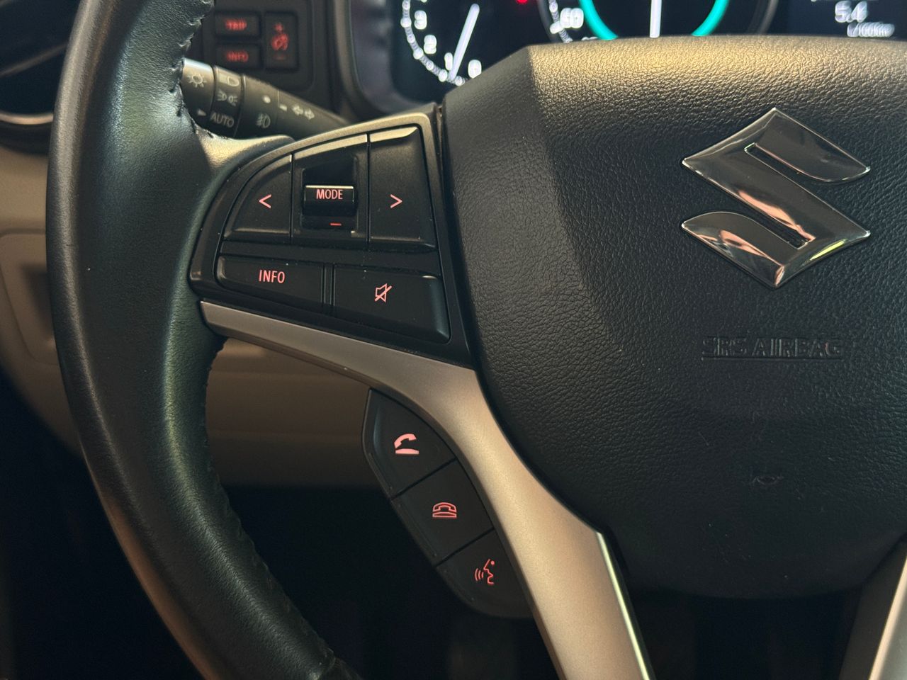 Foto Suzuki Ignis 8