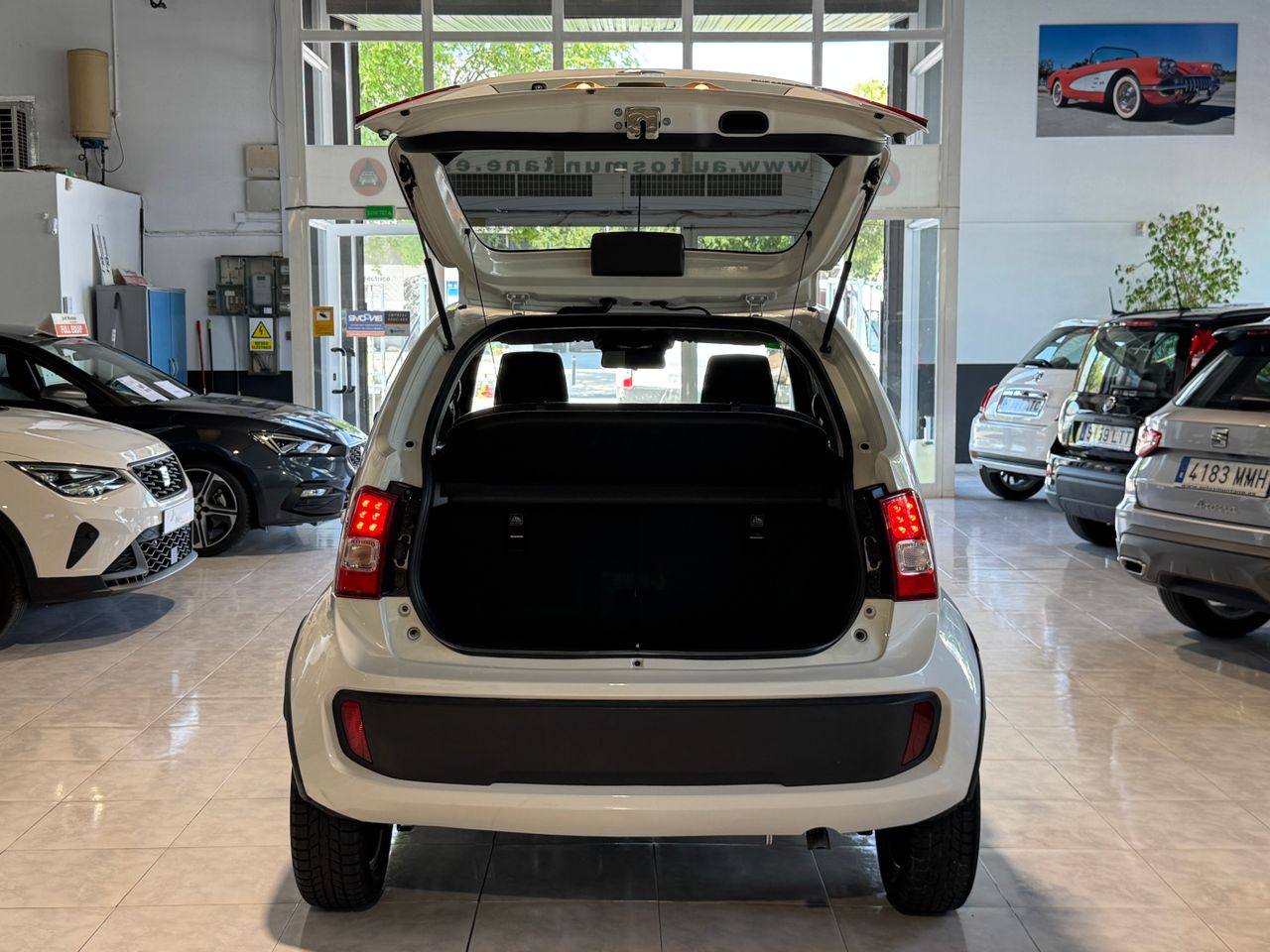Foto Suzuki Ignis 24