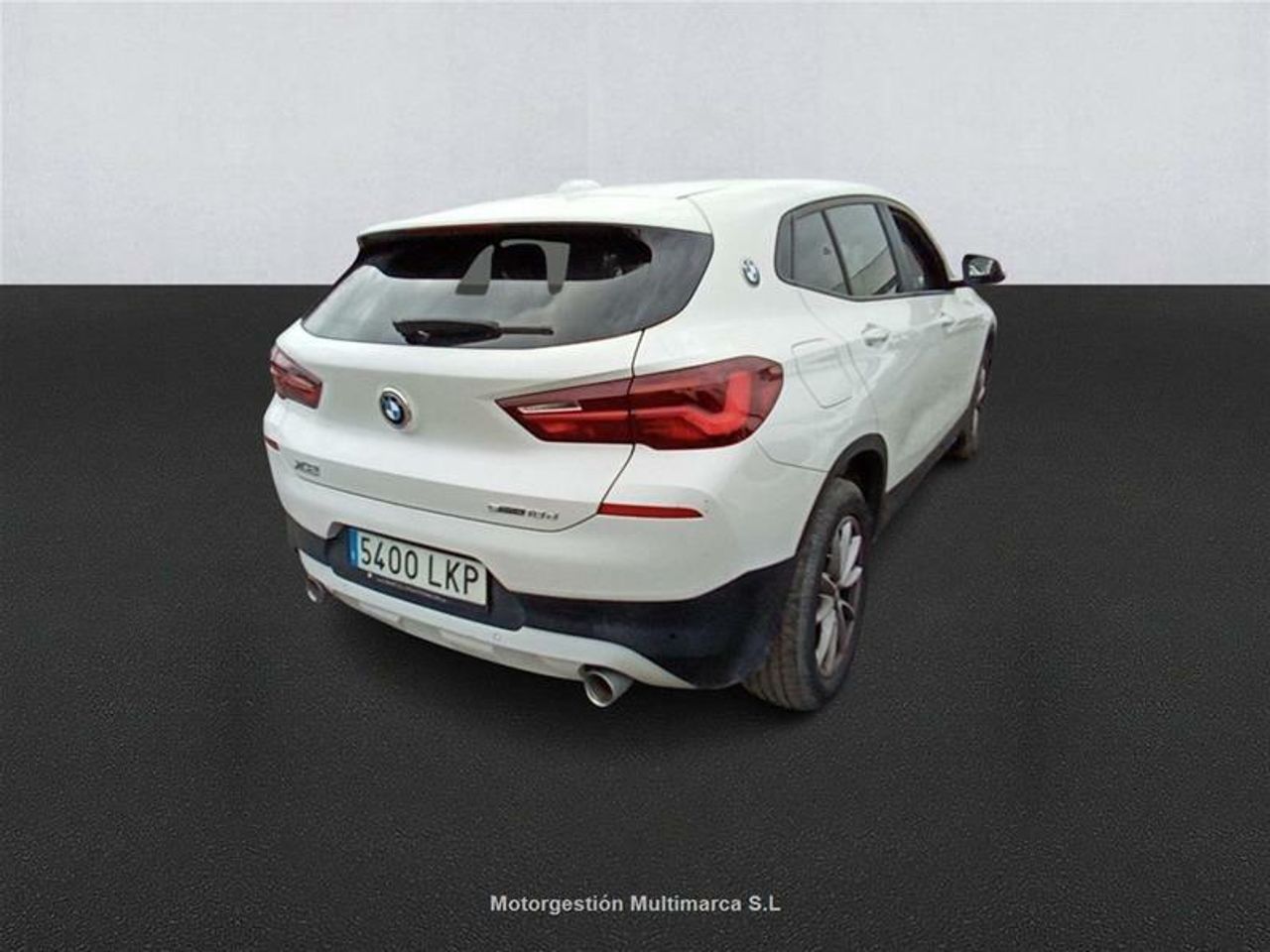 Foto BMW X2 4