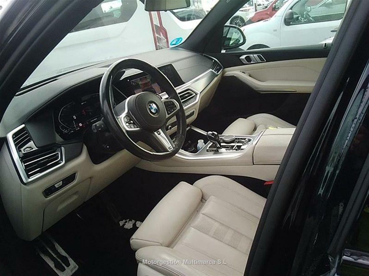 Foto BMW X5 7