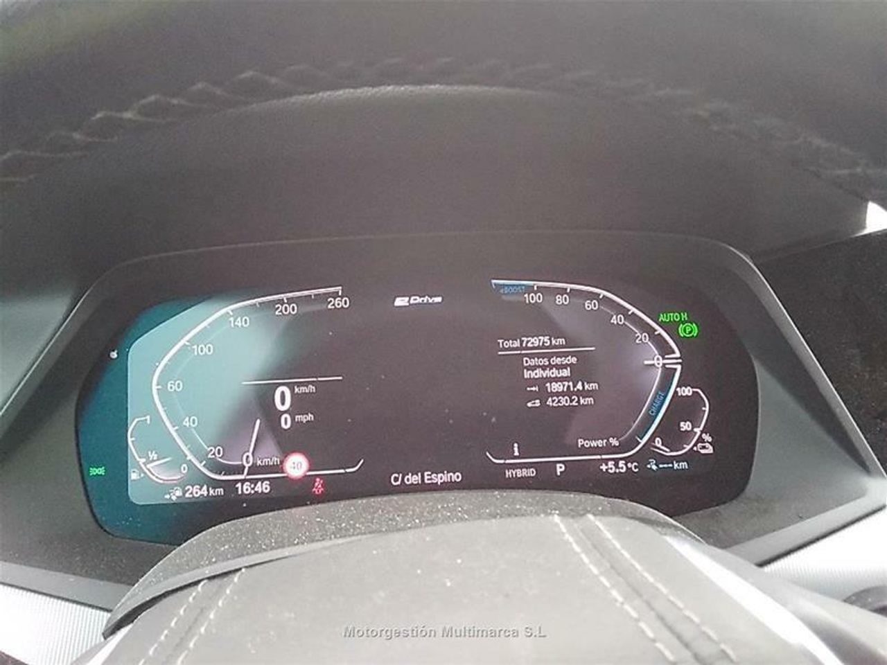 Foto BMW X5 8