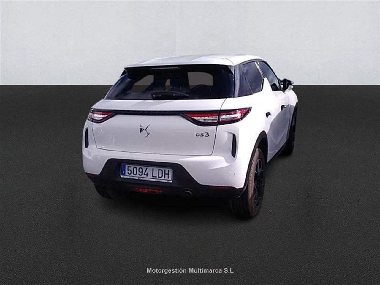 Foto DS Automobiles DS 3 4