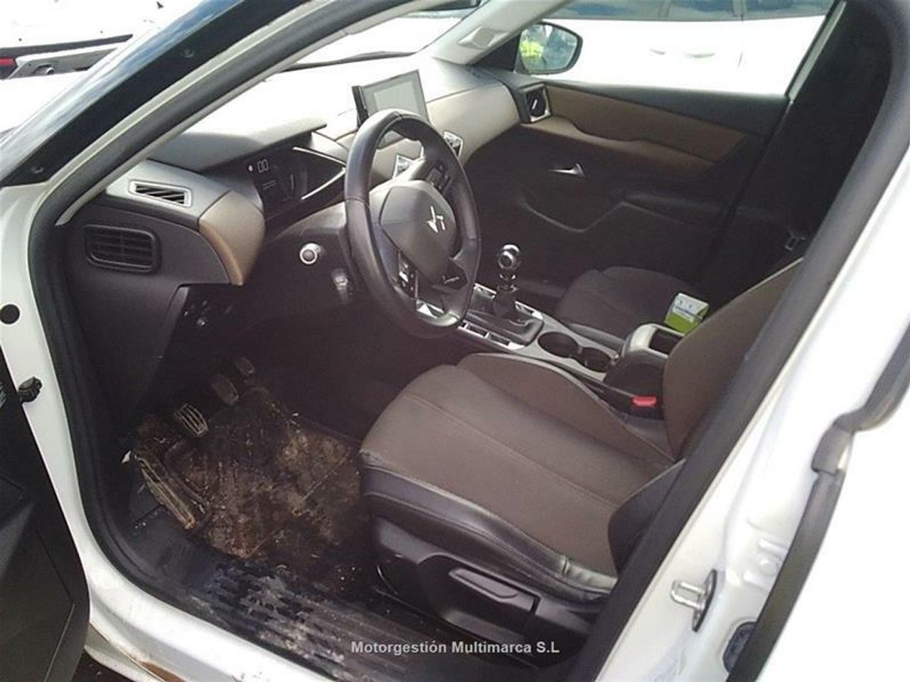 Foto DS Automobiles DS 3 7