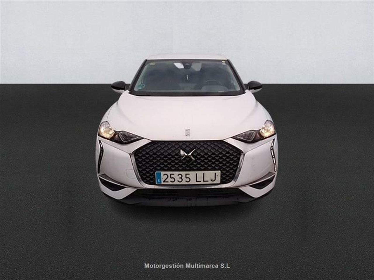 Foto DS Automobiles DS 3 2