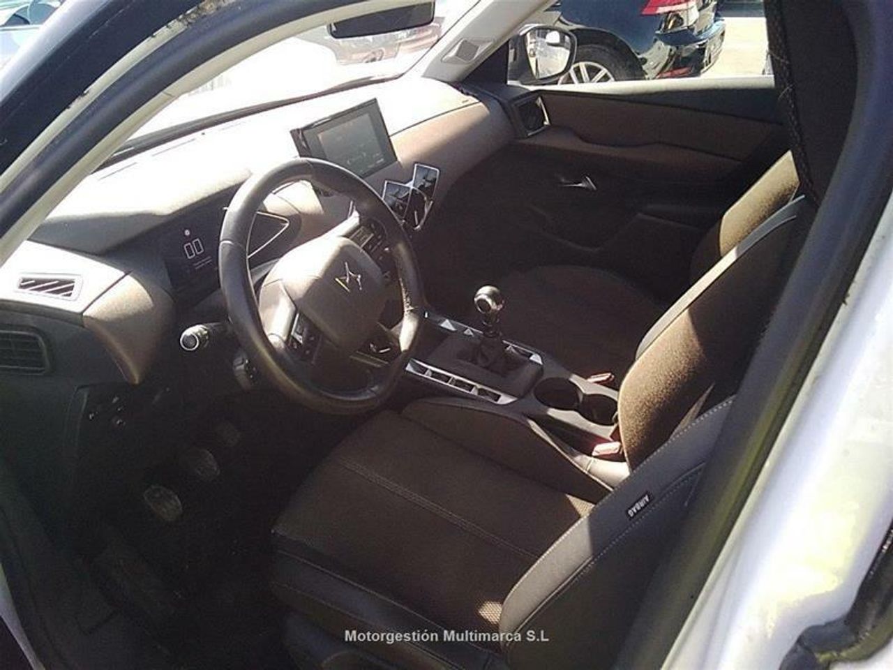 Foto DS Automobiles DS 3 7