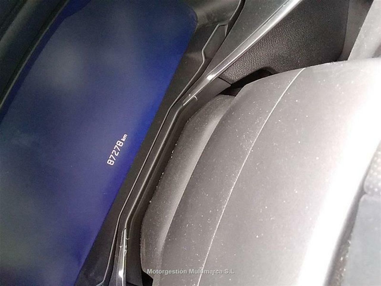 Foto DS Automobiles DS 7 8