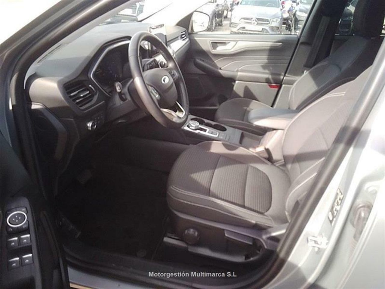 Foto Ford Kuga 7