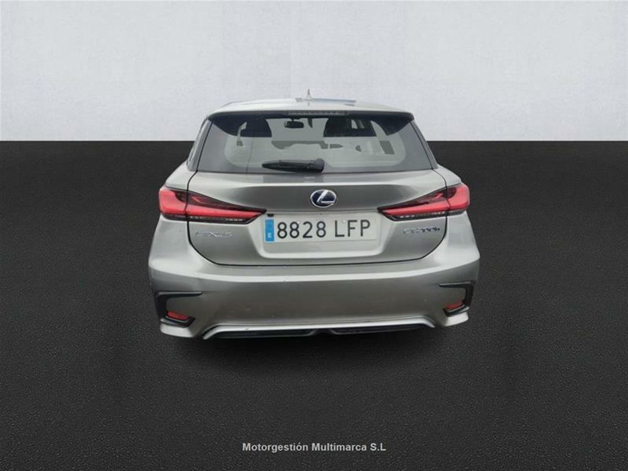 Foto Lexus CT 5