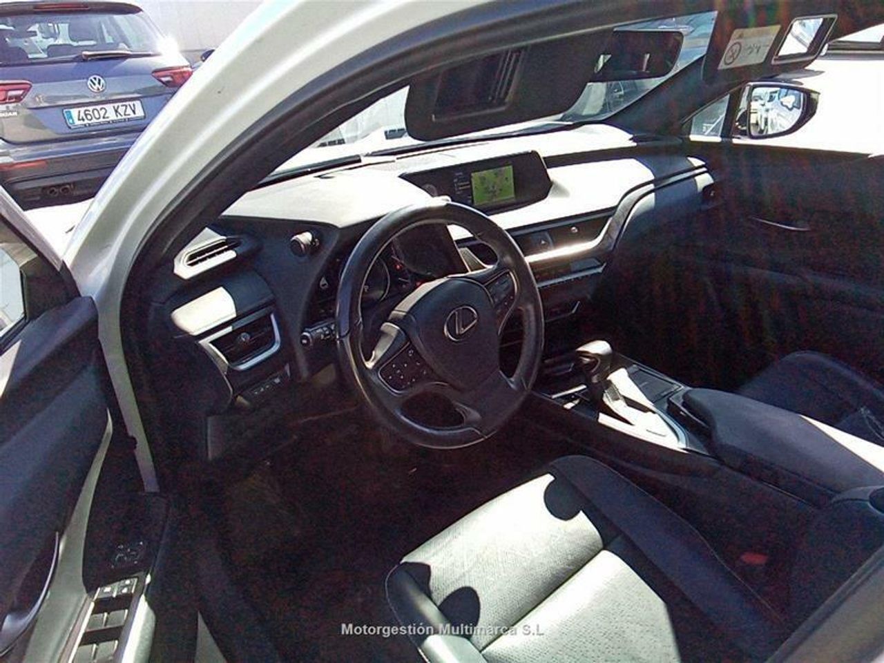 Foto Lexus UX 7