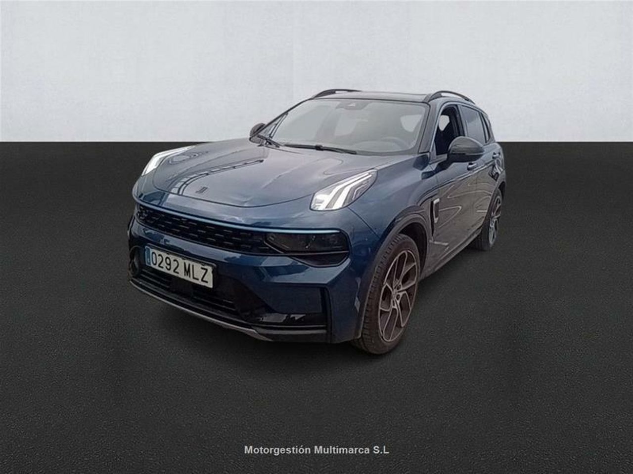 Foto LYNK&CO 01 1