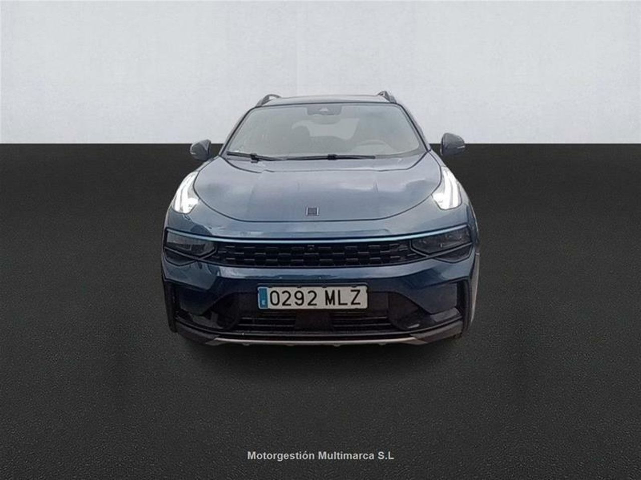 Foto LYNK&CO 01 2