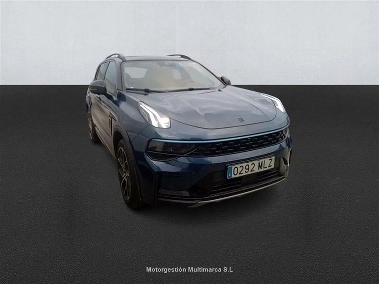 Foto LYNK&CO 01 3