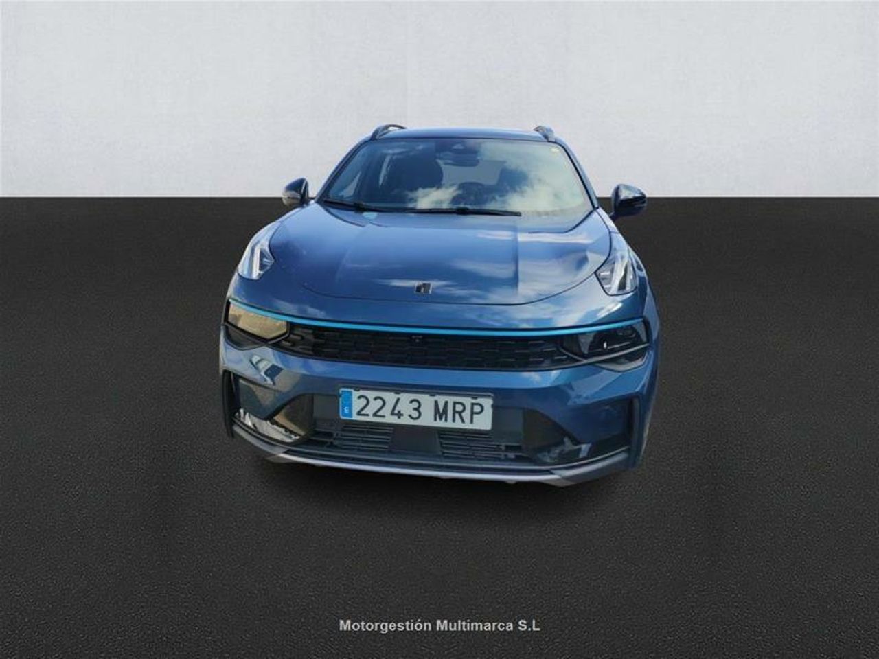 Foto LYNK&CO 01 2