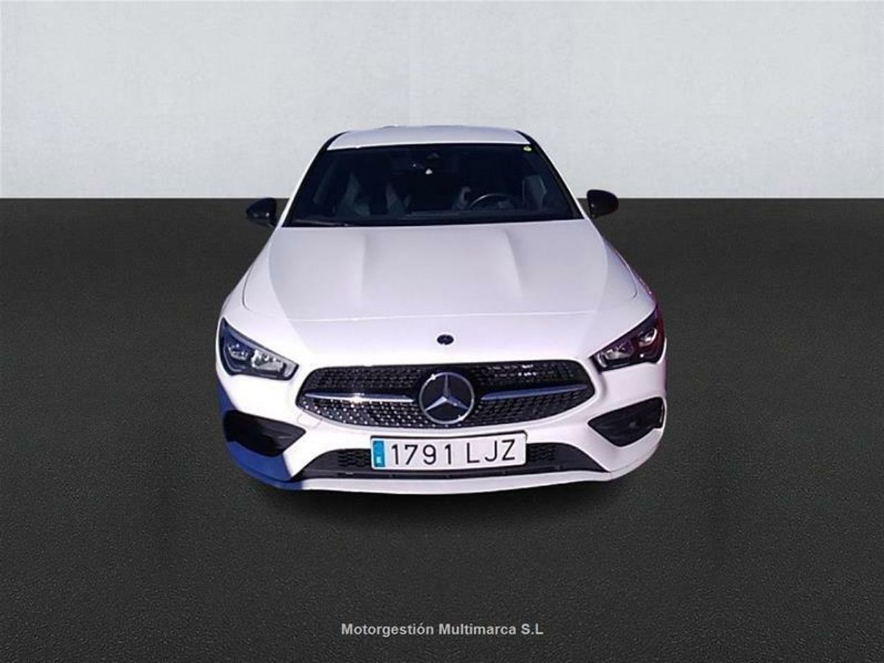 Foto Mercedes-Benz Clase CLA 2