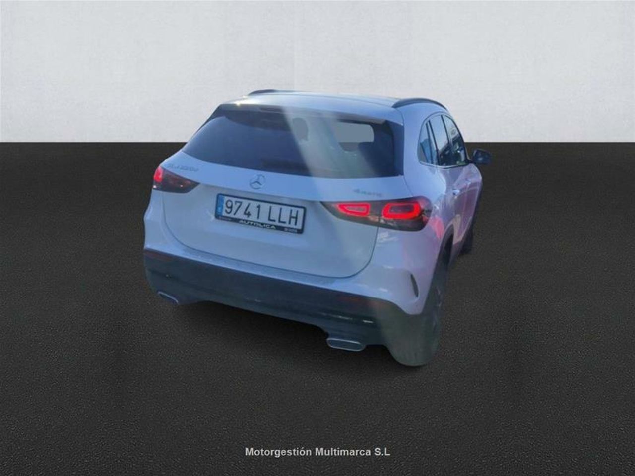 Foto Mercedes-Benz Clase GLA 4