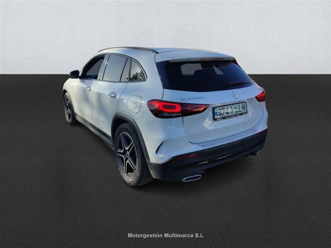 Foto Mercedes-Benz Clase GLA 6