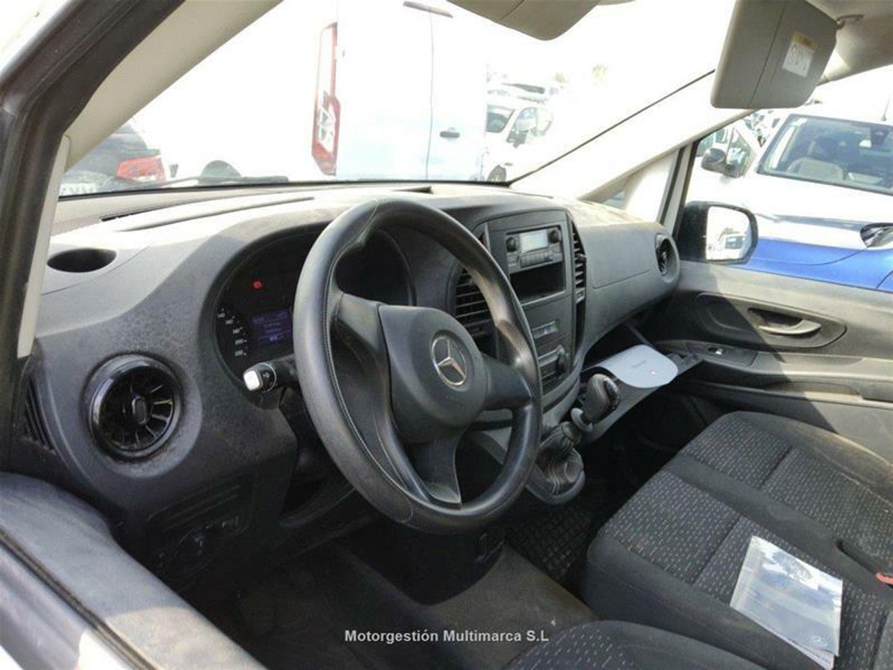 Foto Mercedes-Benz Vito 7