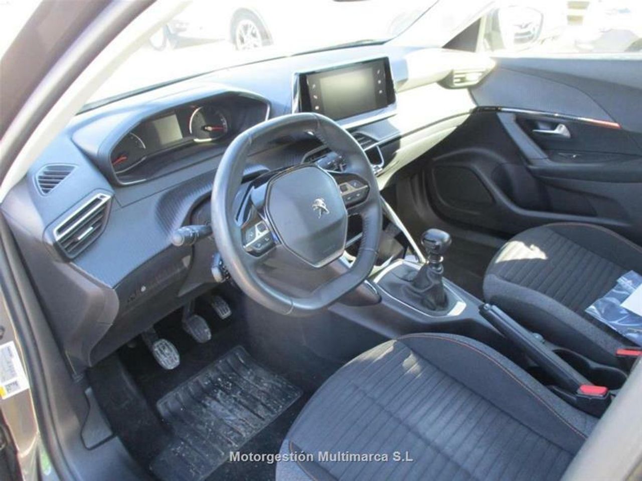 Foto Peugeot 2008 6