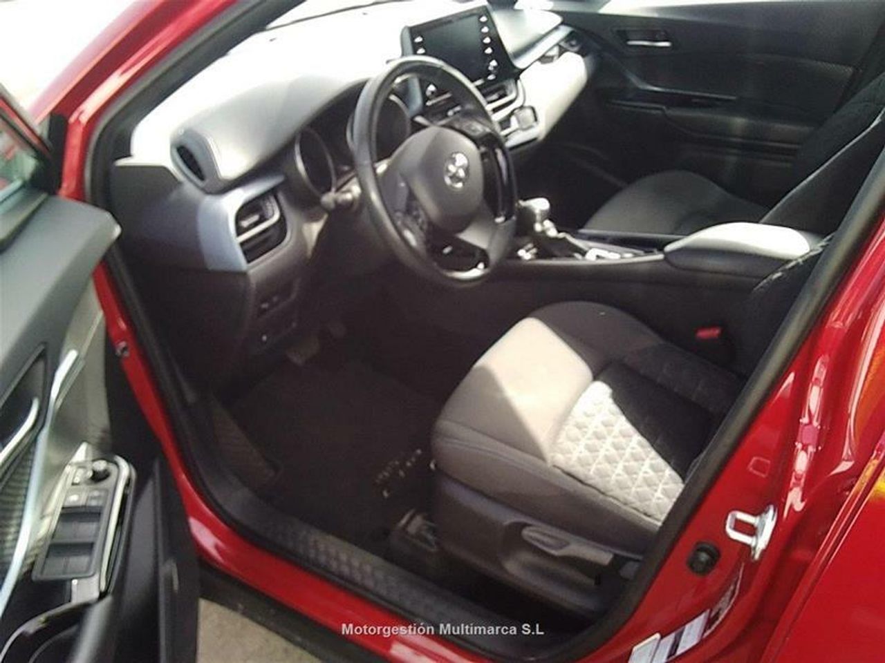 Foto Toyota C-HR 7