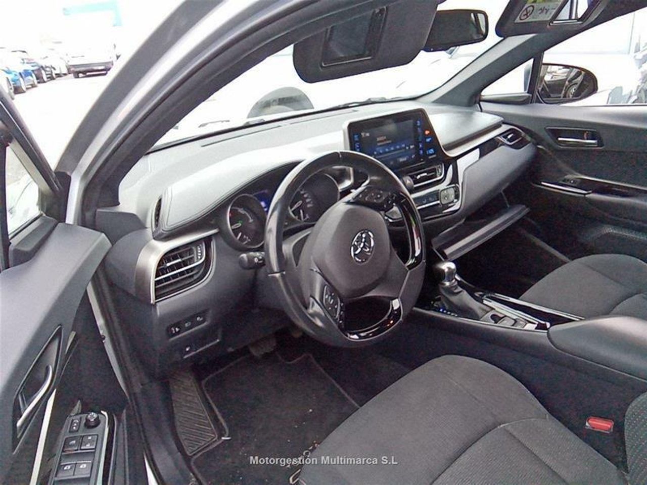 Foto Toyota C-HR 7