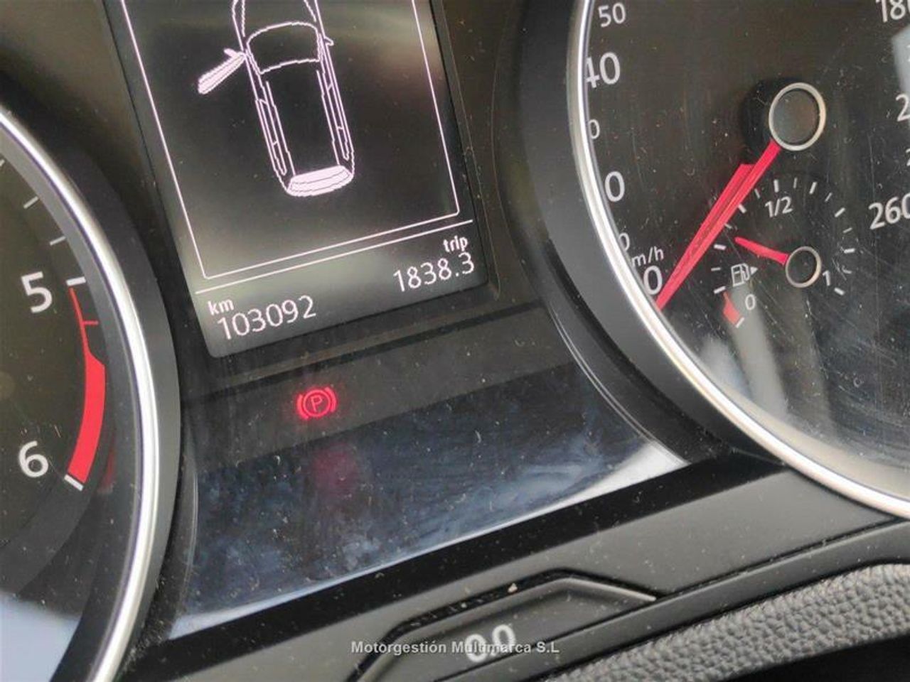 Foto Volkswagen Passat 8