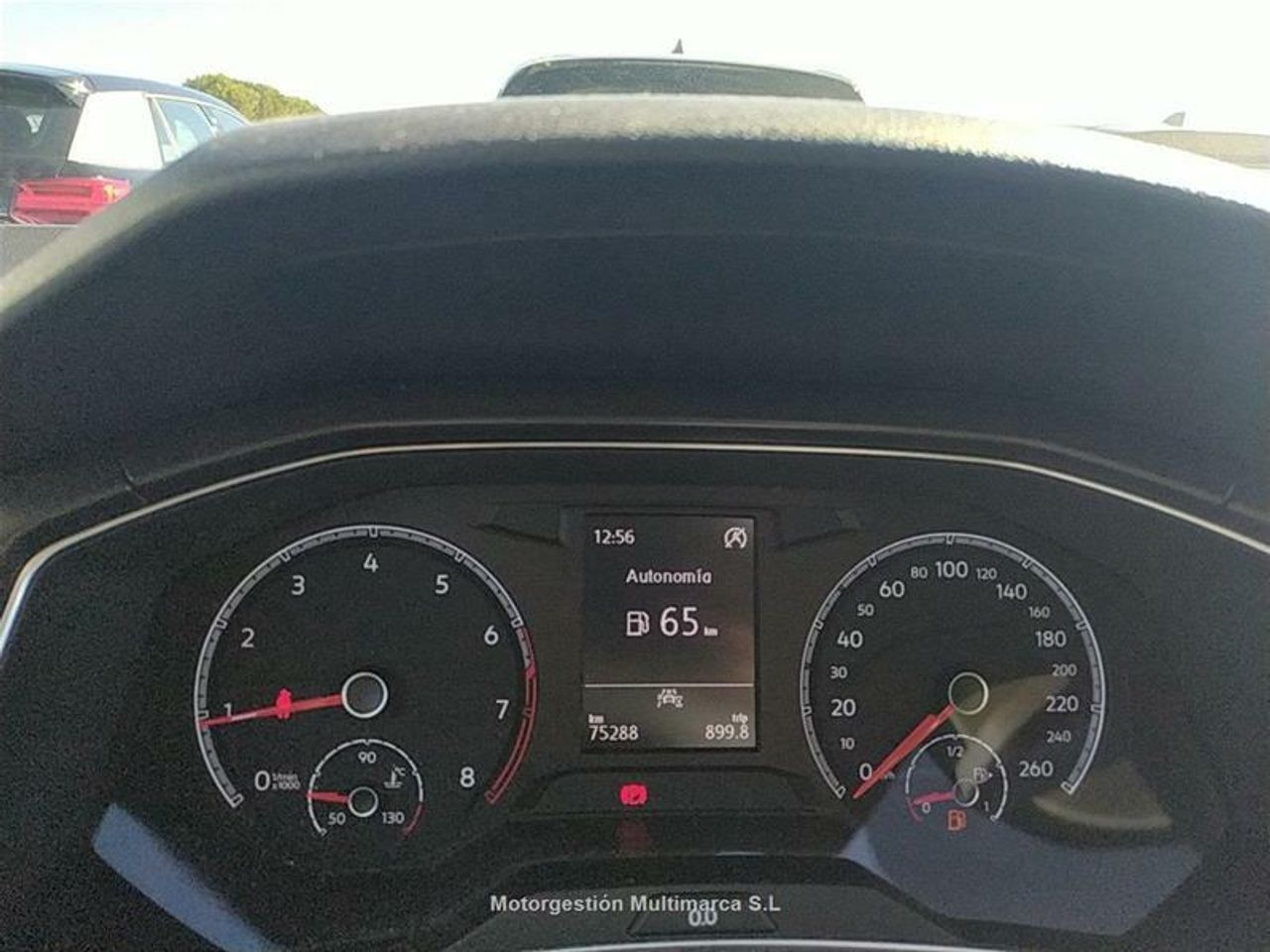 Foto Volkswagen T-Roc 8
