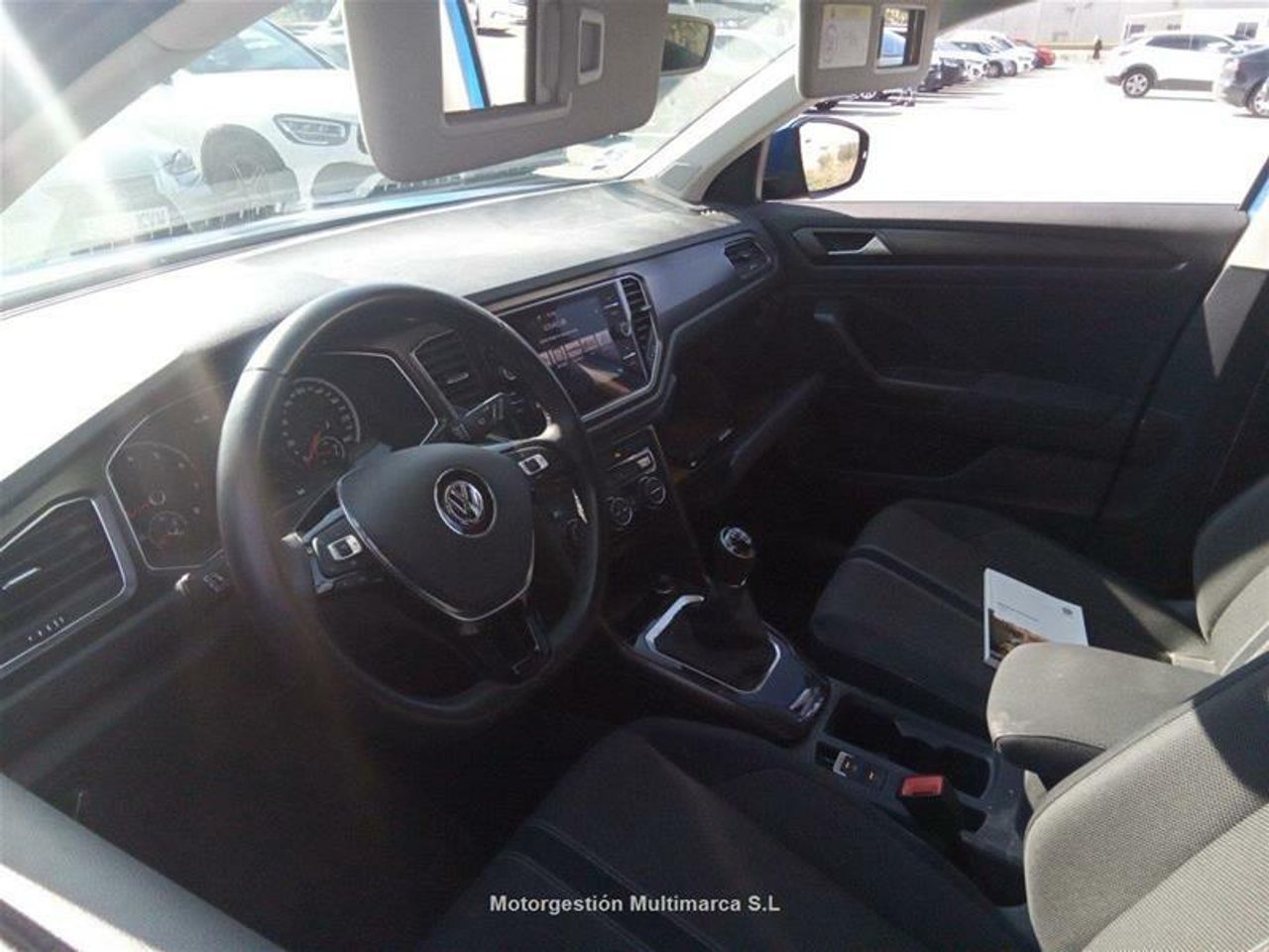Foto Volkswagen T-Roc 7