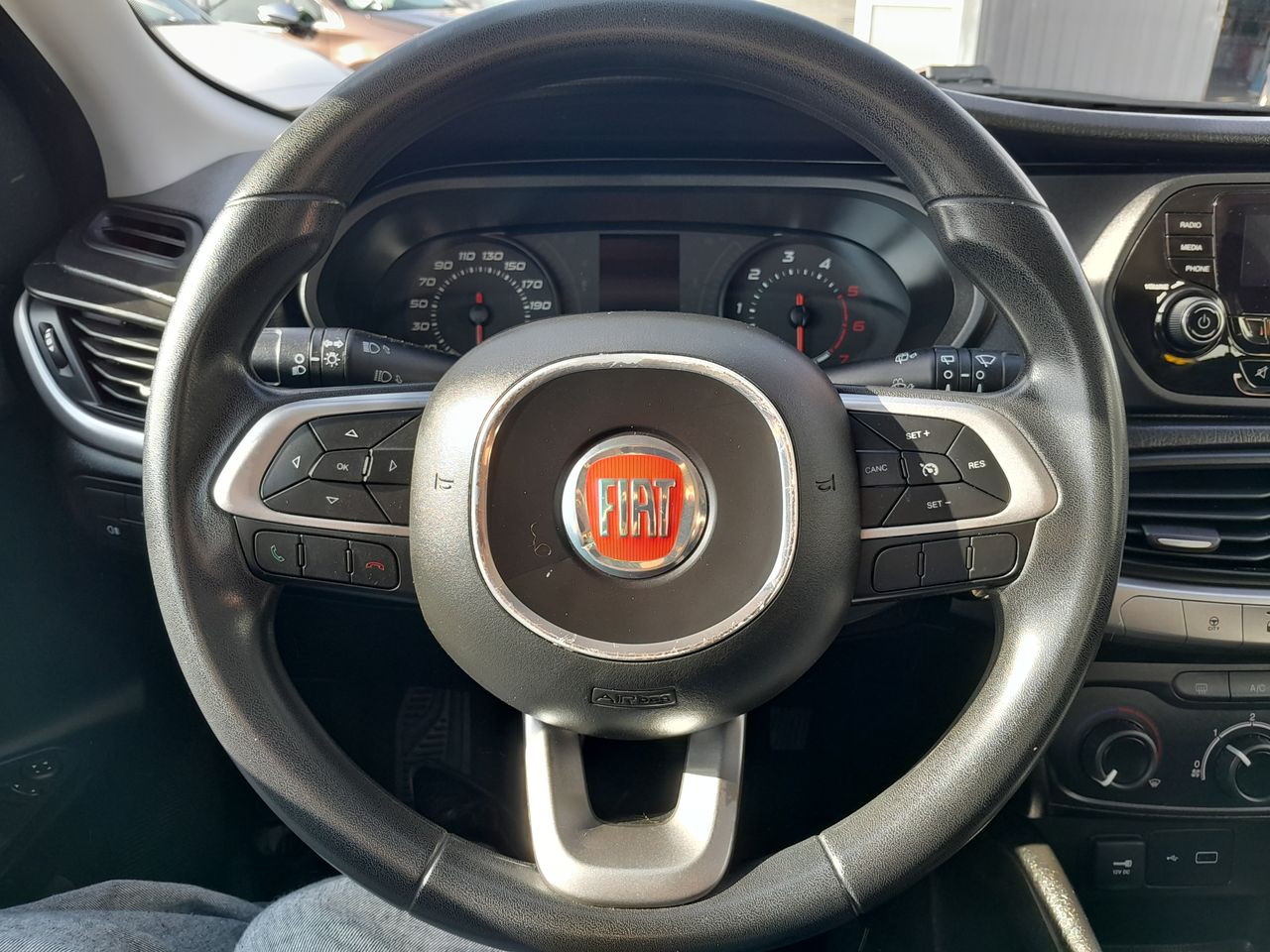 Foto Fiat Tipo 9