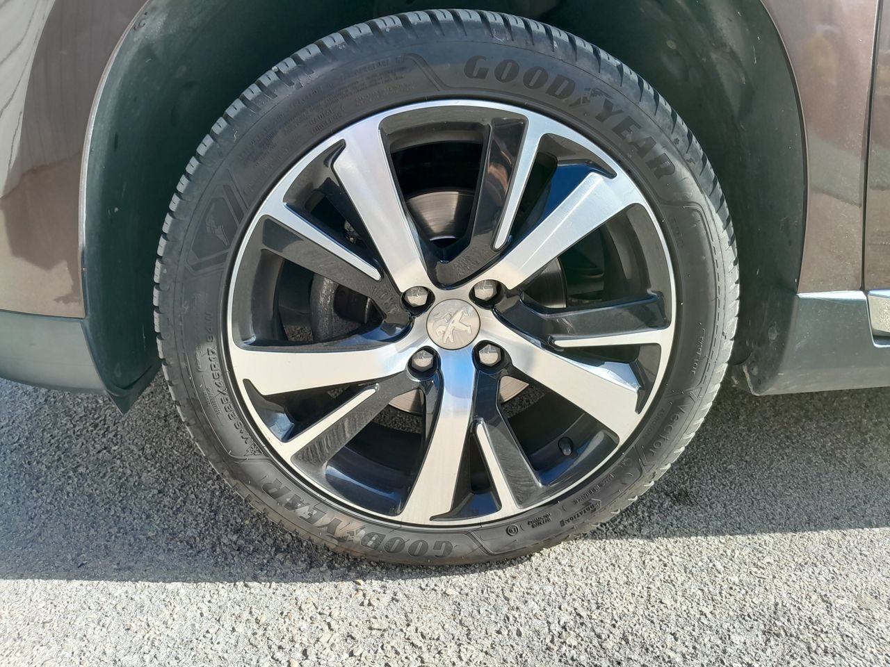 Foto Peugeot 2008 14