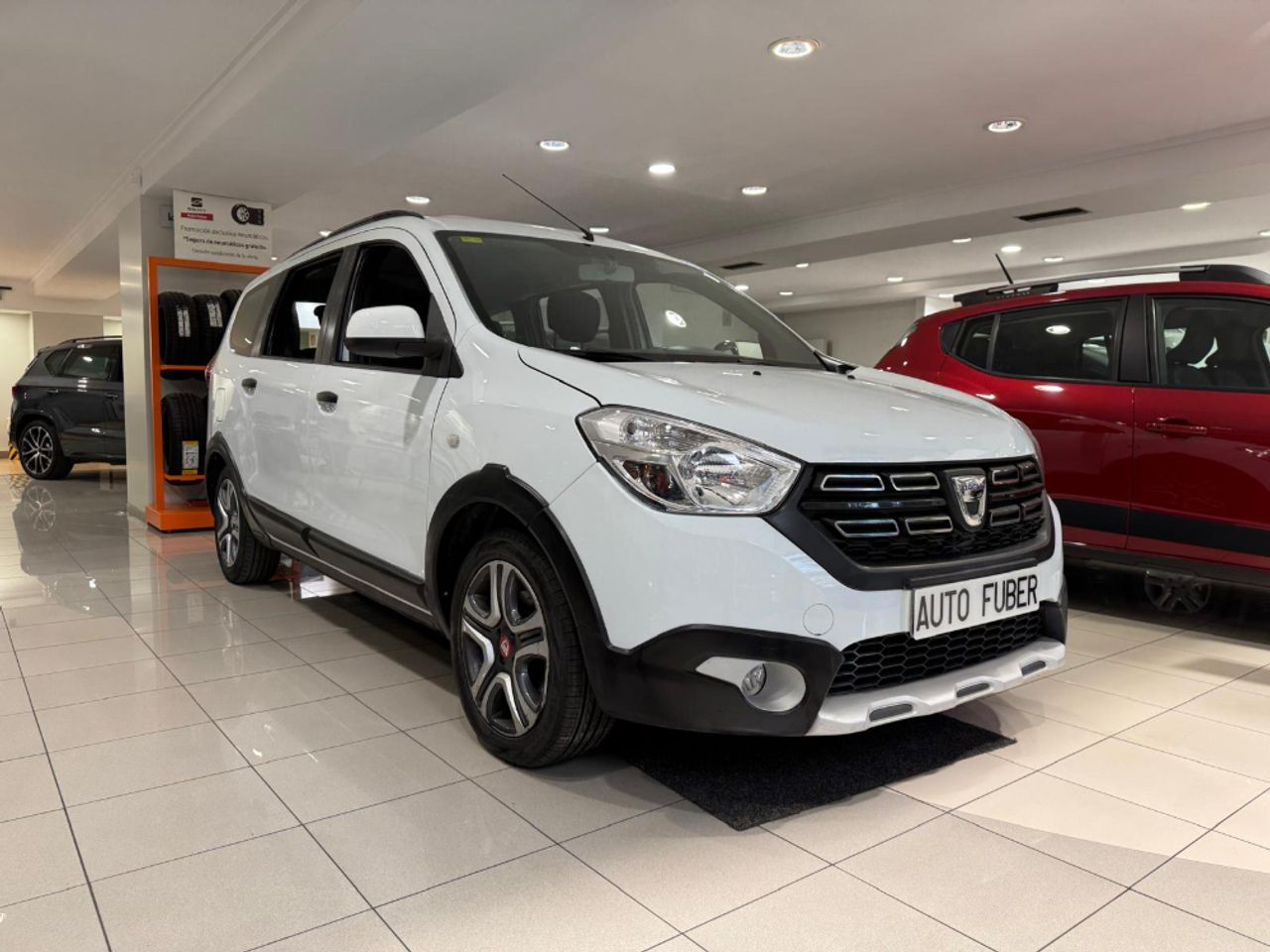 Foto Dacia Lodgy 1