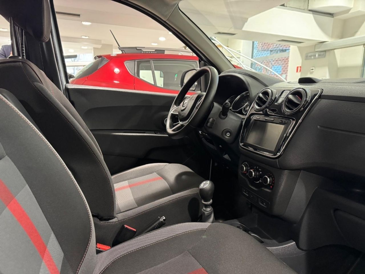 Foto Dacia Lodgy 11