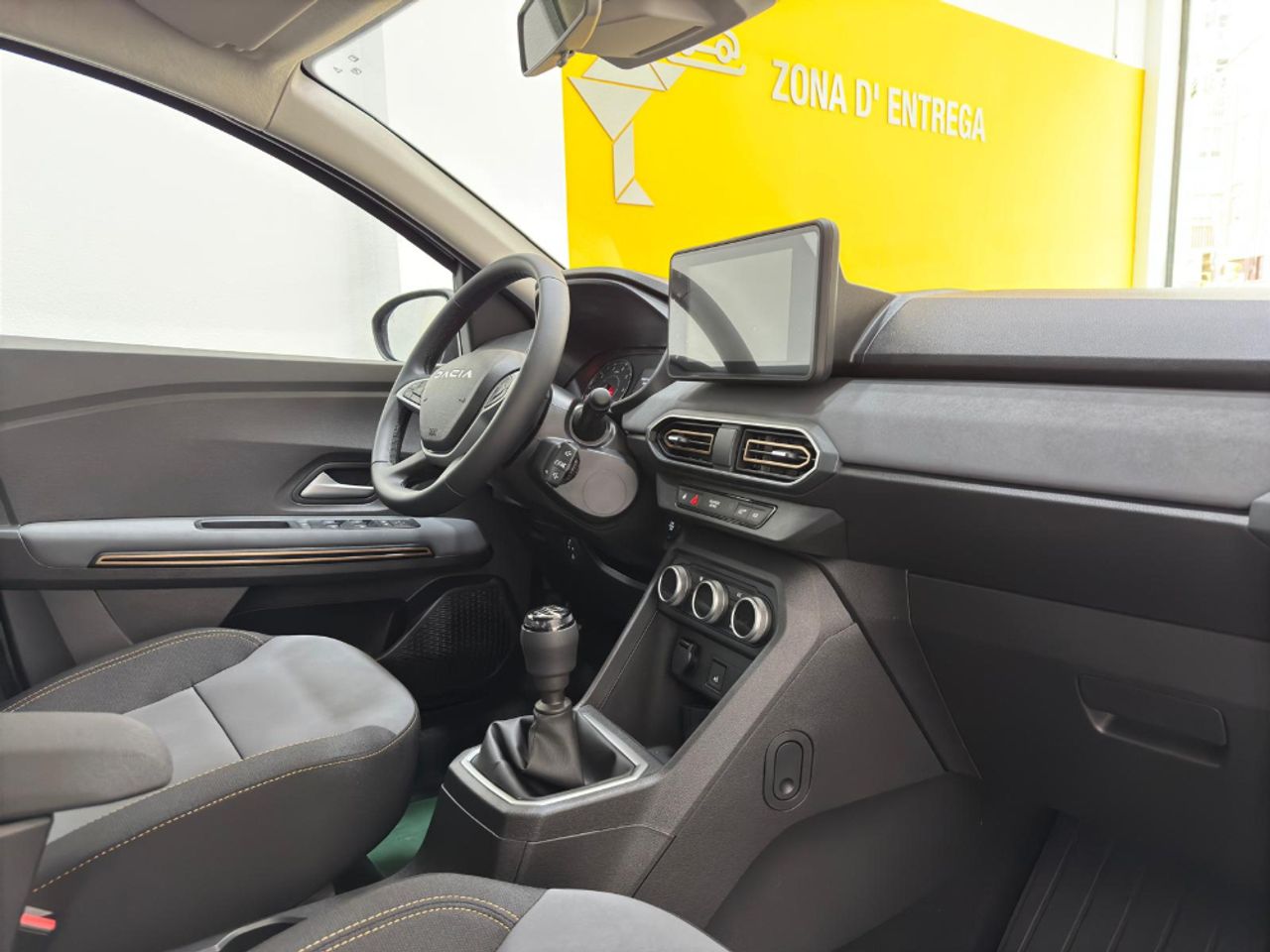 Foto Dacia Sandero 11