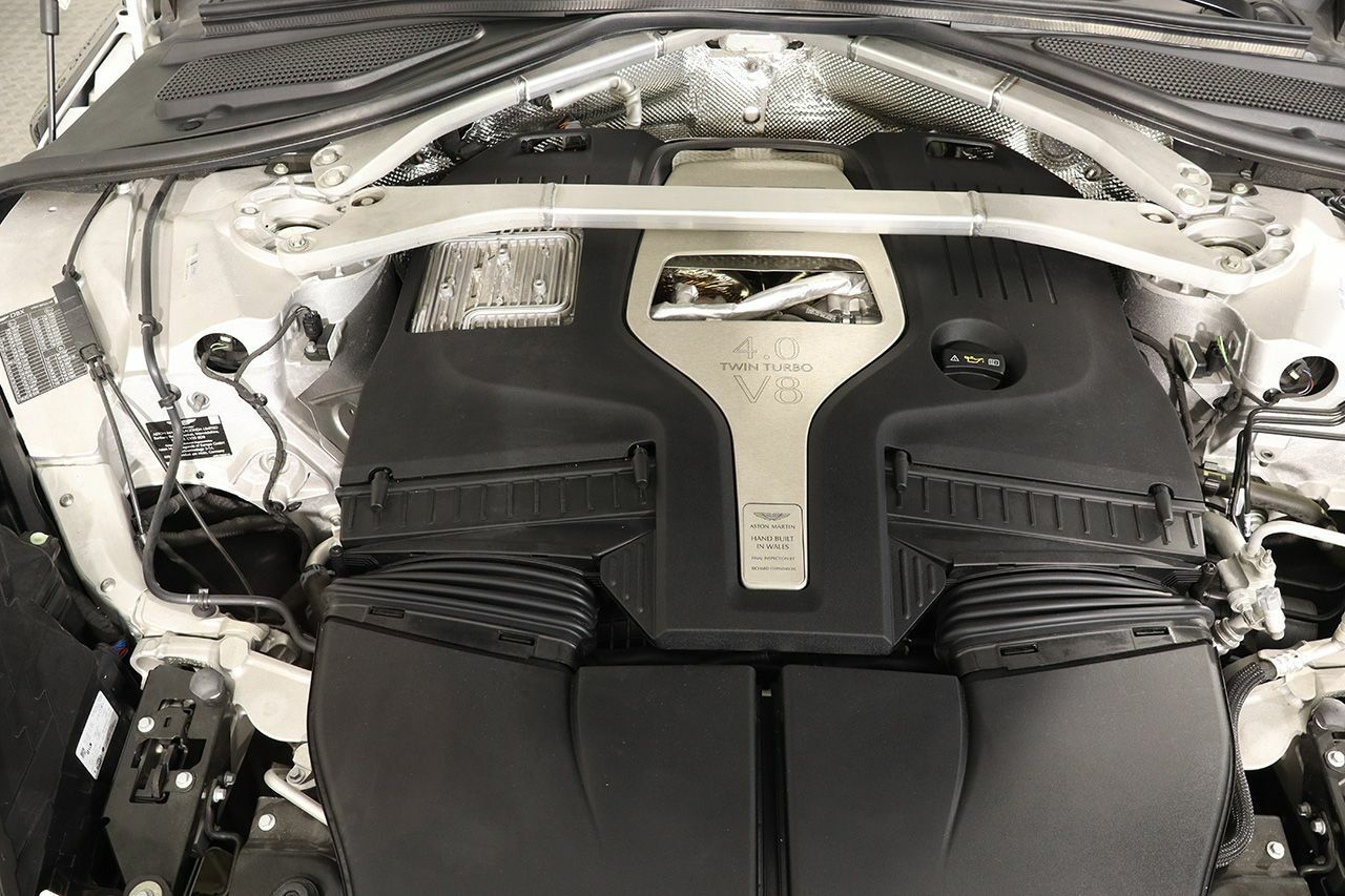 Foto Aston martin DBX 39